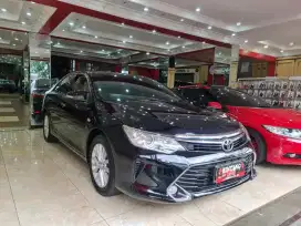 CAMRY 2.5 V AT 2017 BLACK / MODEL THN 2018 (BINTANG MOTOR)