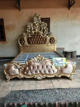 Tempat tidur ukiran new klasik full kayu jati