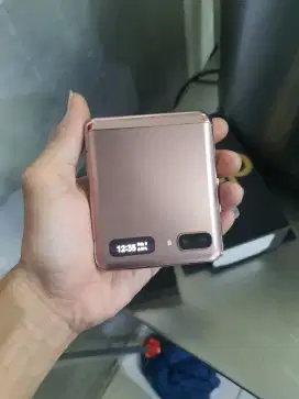 Samsung Z Flip 2