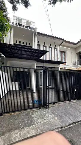 Dijual rumah siap huni di pondok kelapa jakarta timur