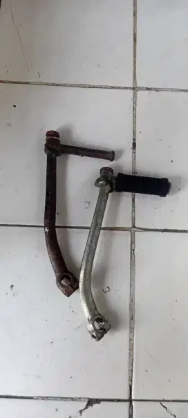 Kick starter F1ZR