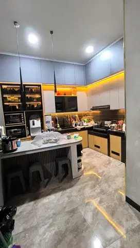 ANA RUMAH SEMI FURNISHED UK 6X22M DI JELAMBAR
