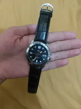 JAM TANGAN CASIO UMUR 2 MINGGU