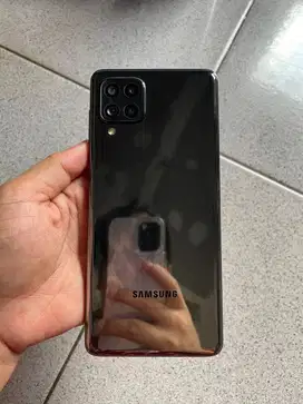 Samsung M62 8/256 gb
