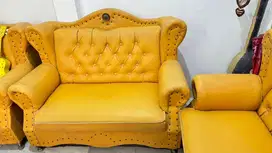 Sofa rumah tangga