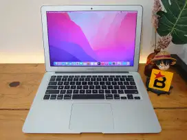 Macbook Air 2017 Core i5 8/128 Good Condition Elegant Desain Slim