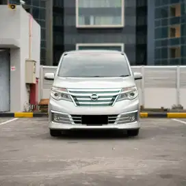 NISSAN SERENA HWS PANORAMIC 2.0 2017 AT SIAP PAKAI TERAWAT BERGARANSI