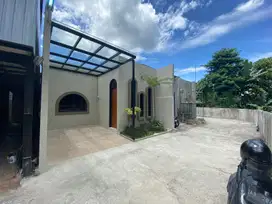 Rumah Exclusive Rasa Villa Full Furnished. Legalitas SHM IMB Lengkap!