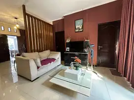 Rumah Manahan 218Mt, 3Kt, 3Km, dekat Stadion Manahan,Banjarsari, Solo