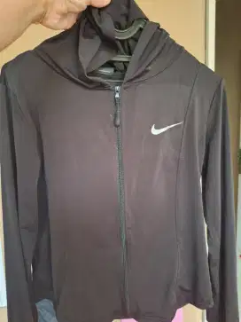 Jaket ori adidas 1x pakai size L melar dryfit