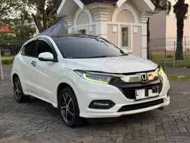 Honda HR-V Prestige 2019 Matic Putih Istimewa