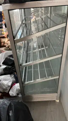 Estalase jualan