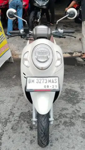 Di jual cepat Honda Scoopy tahun 2024