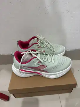 Diadora  daily casual