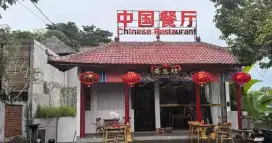 Dibutuhkan 2 Kitchen dan 1 service Chinese restaurant
