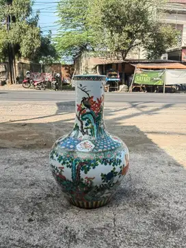Guci Cina Famille Verte - Koleksi Langka