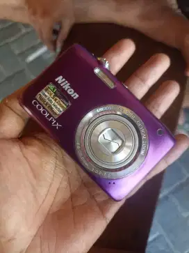 Kamera Digital Nikon s2800
