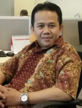 Saya sedang mencari pekerjaan sebagai driver pribadi atau kantor