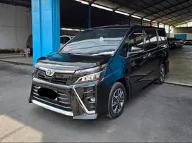 Toyota Voxy AT Matic 2018