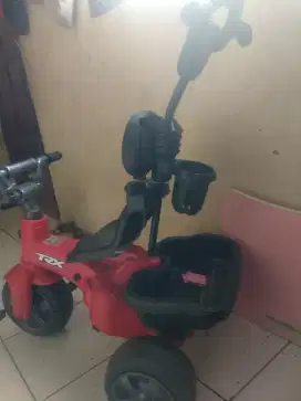 Sepeda dorong anak