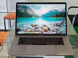 Macbook Pro Retina 2019 Touchbar intel core i9 Ram 16 GB SSD 1 TB Dual