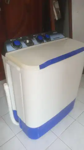 Mesin Cuci NORMAL MERK AQUA 7,5KG