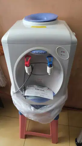 Di jual dispenser miyako baru