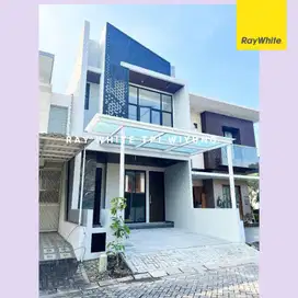 Dijual Rumah Moca Vrbana Dian Istana Surabaya