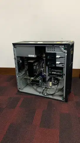 Service panggilan komputer dan laptop