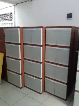 Lemari plastik top