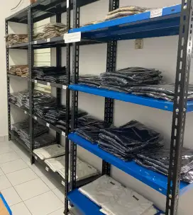 Lowongan Staff Warehouse