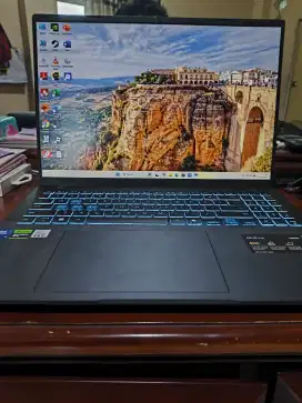 Asus Gaming V16