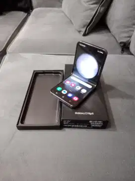 Samsung Z flip 5 8/512gb