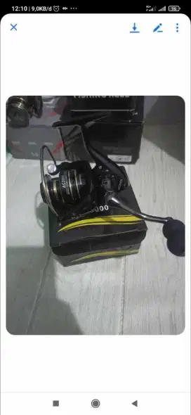 Reel pancing baru, ukuran 3000. full metal spol dan hendle