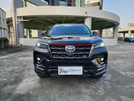 Fortuner 2.4 TRD 2021