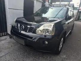 Nissan X-Trail 2010 Bensin