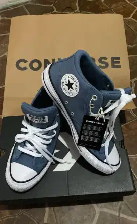 Sepatu Converse