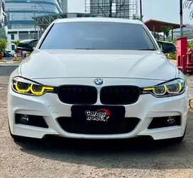 BMW 335i 335 i Luxury 2012 Modif Mewah Keren Turbo Murah Bekas Genap