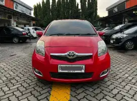YARIS S LIMITED 2011 RED EDITION RARE ITEM