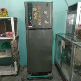 Jual kulkas bekas