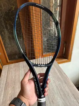[SECOND] RAKET YONEX EZONE SKY BLUE JAPAN 100/300GR ORIGINAL