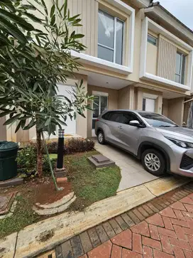Disewakan Rumah di Gading Serpong La Bella Milano Village 2, Tangerang