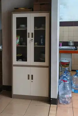 Lemari Kabinet Metal Informa