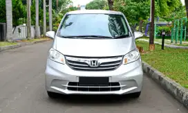 Low Kilometer  Honda Freed E PSD 2012