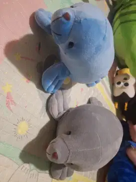 Boneka dalam keadaan baru