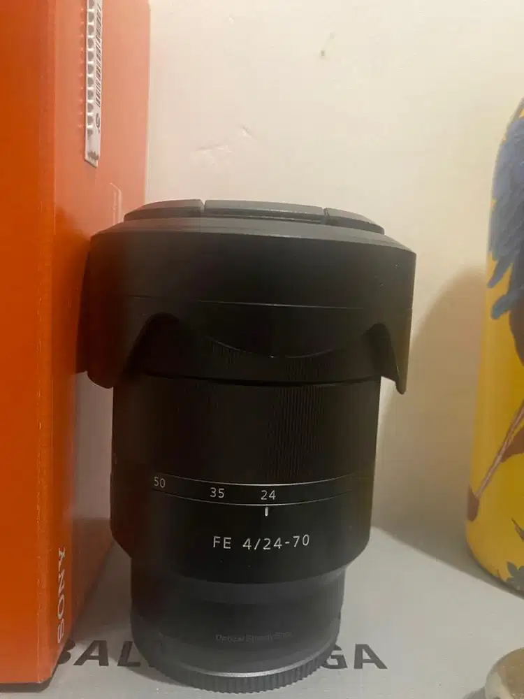 Lensa sony FE 24-70 oss Zeis F4 garansi resmi Sony