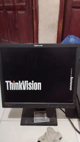 Di jual monitor lenovo 17inc nego