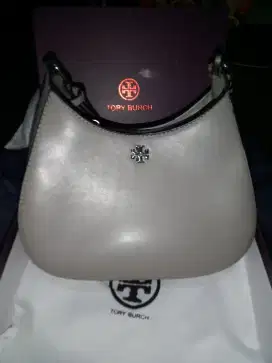 TAS PEMAKAIAN PRIBADI