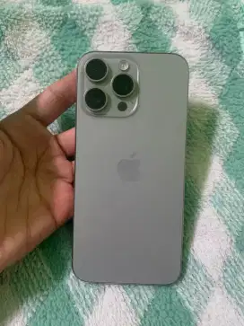 iPhone 15promax 256gb iBox