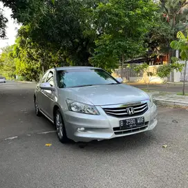 Honda Accord 2011 Bensin